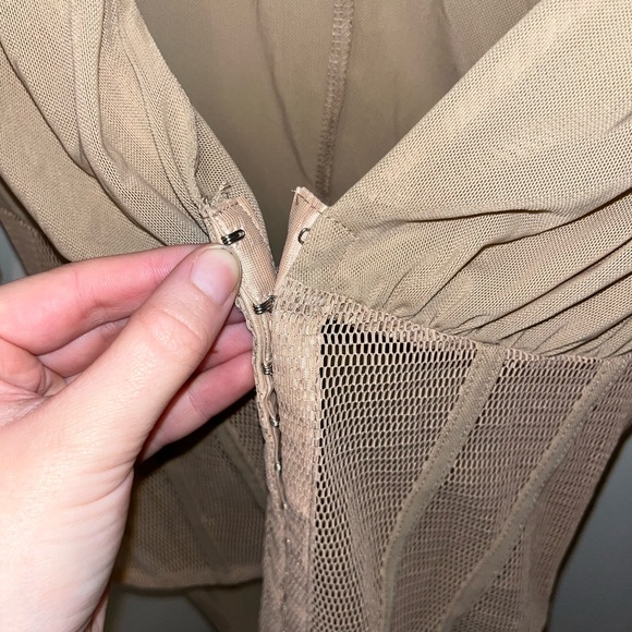 Sheer Bodysuit - Picture 4 of 6